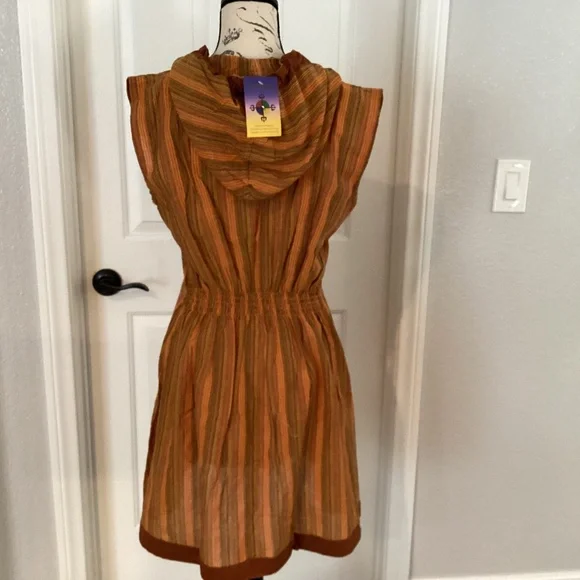 Kathmandu Women Dress, Size  L/XL, Color Multi Colored  NWT - Picture 2 of 2